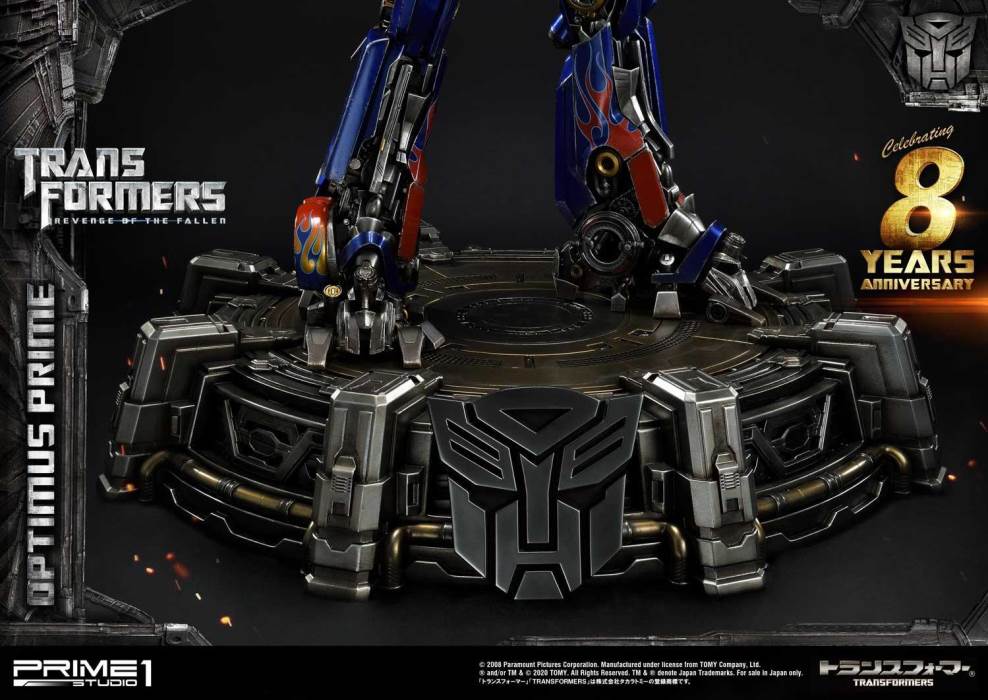 Transformers 8th Anniversary - Optimus Prime
