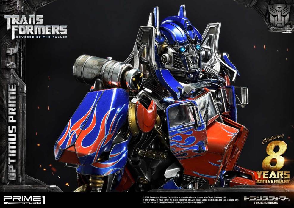Transformers 8th Anniversary - Optimus Prime