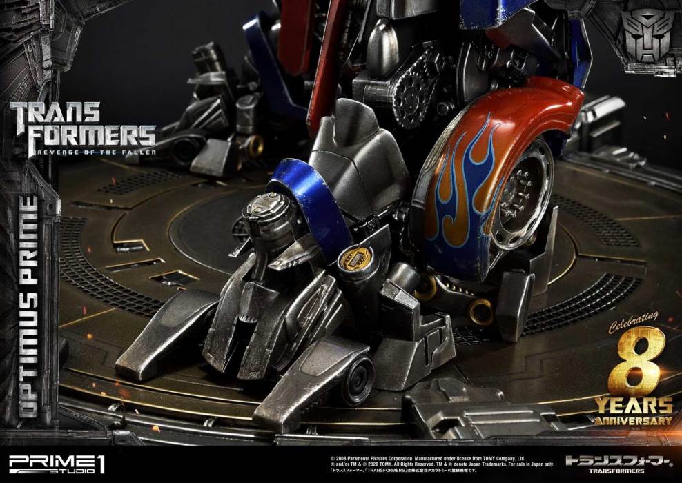 Transformers 8th Anniversary - Optimus Prime