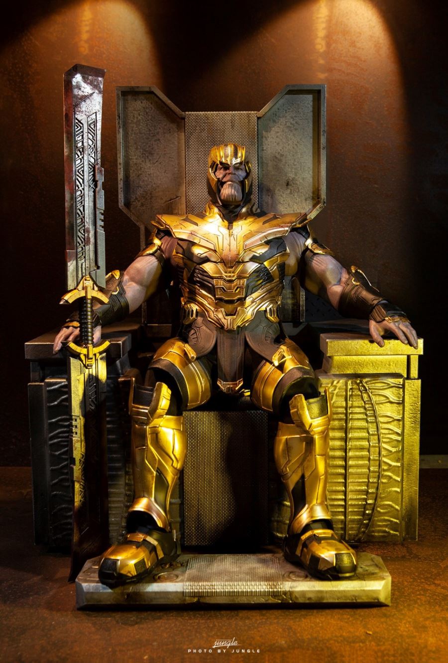 1/6 Thanos throne