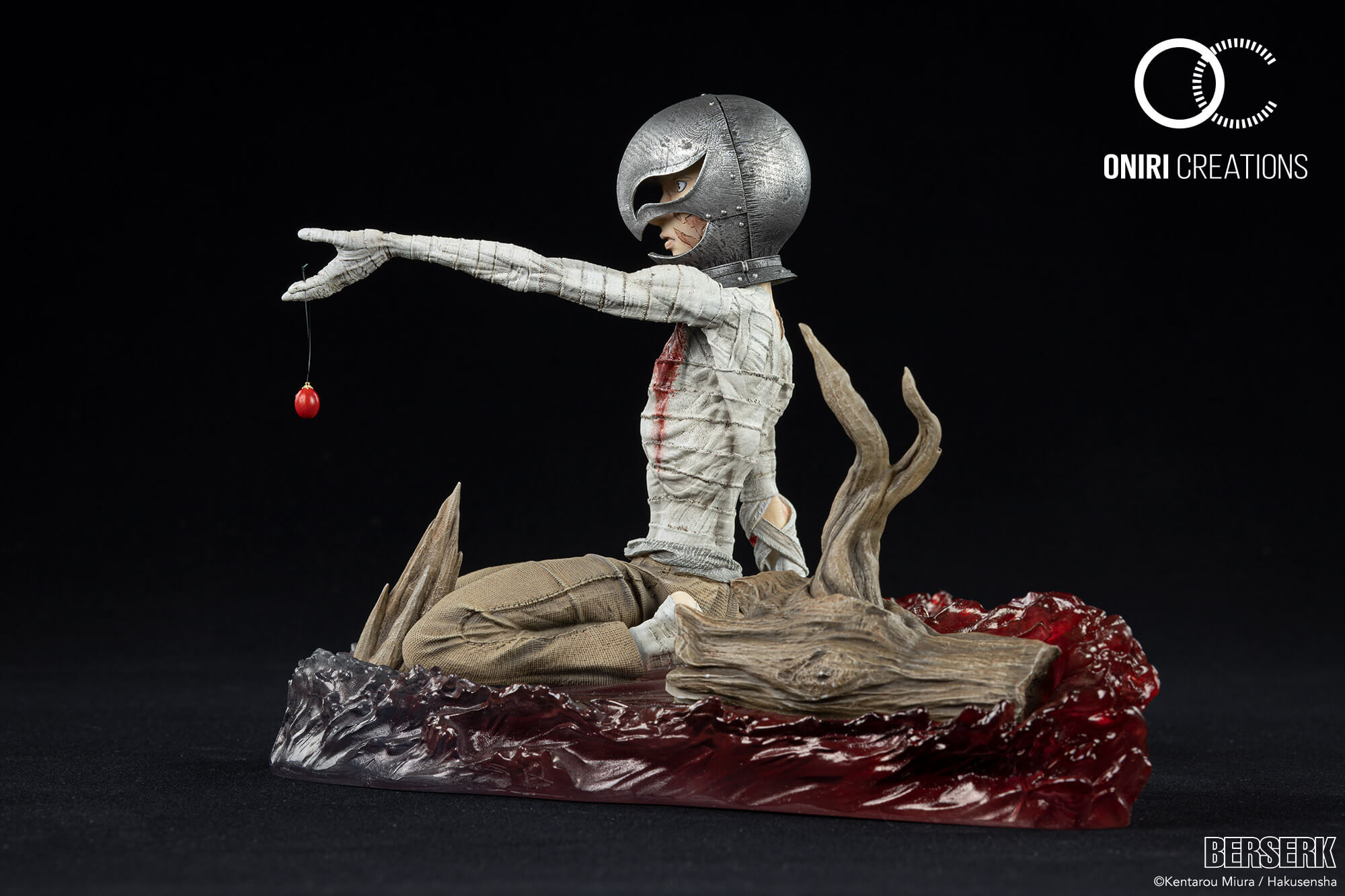GRIFFITH – THE FALLEN HAWK 1/6 STATUE