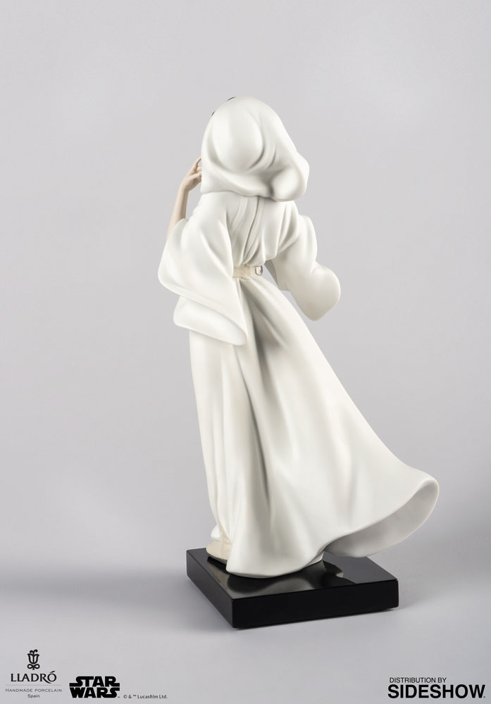 Princess Leia Porcelain Statue
