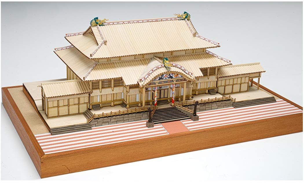 1/150 Shurijo Castle Wooden Model Assembly Kit