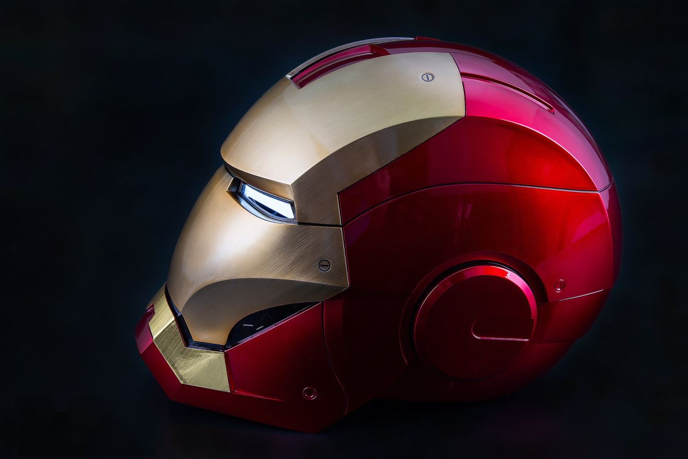 KB20060 1/1 MK7 Iron Man Wearable Helmet English Voice Control