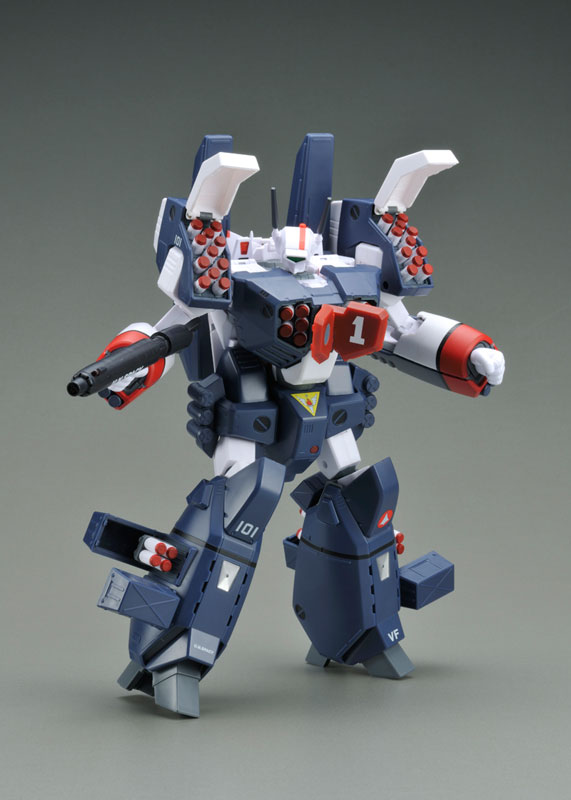 The Super Dimension Fortress Macross 1/60 Complete Transformation VF-1J Armored Valkyrie Hikaru Ichijyou TYPE