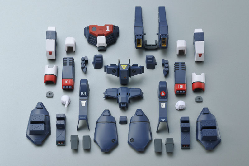 The Super Dimension Fortress Macross 1/60 Complete Transformation VF-1J Armored Valkyrie Hikaru Ichijyou TYPE
