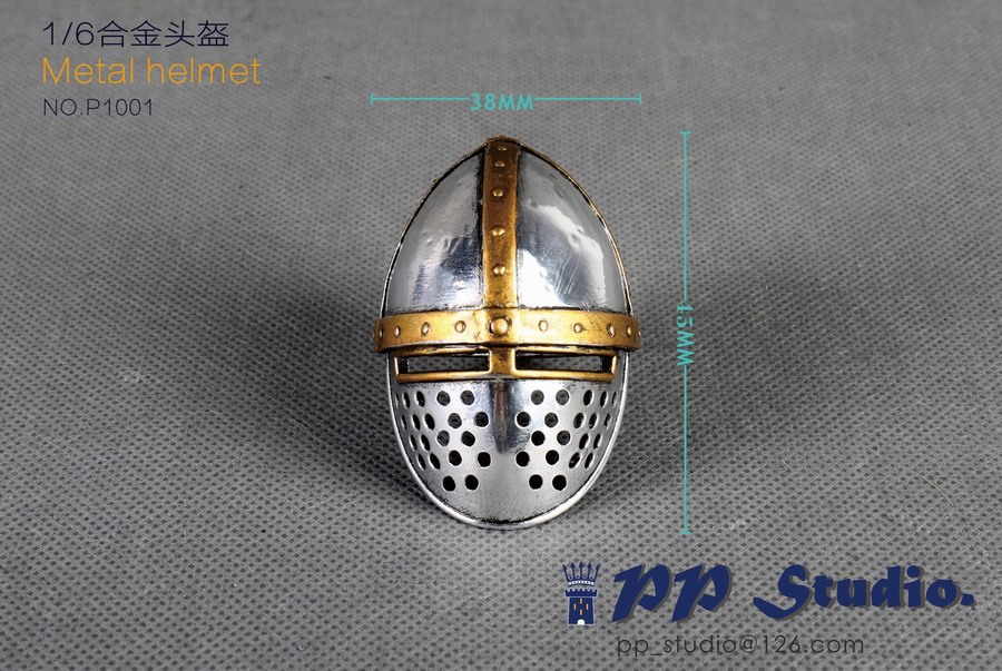 1/6 Moyen-Age Metal Helmets Set