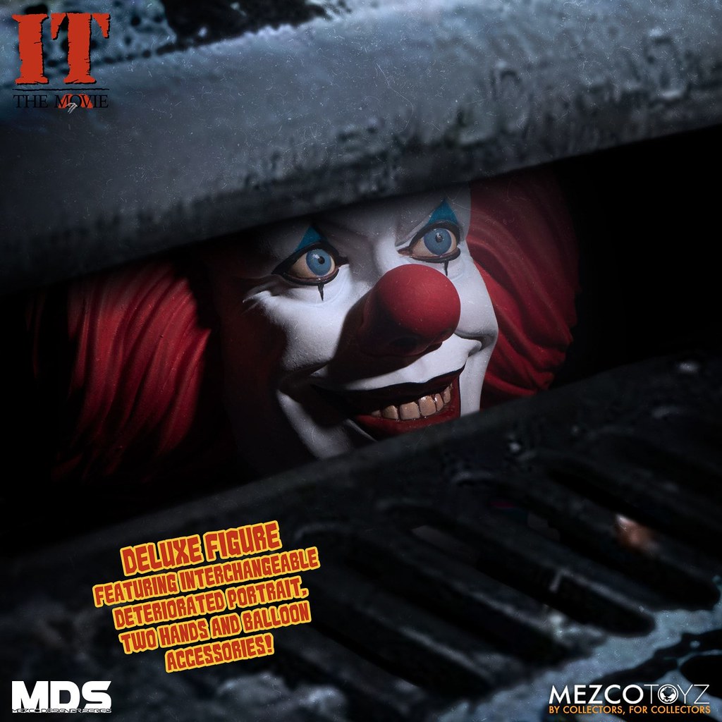 MEZCO DESIGNER SERIES IT (1990): Pennywise Deluxe Version