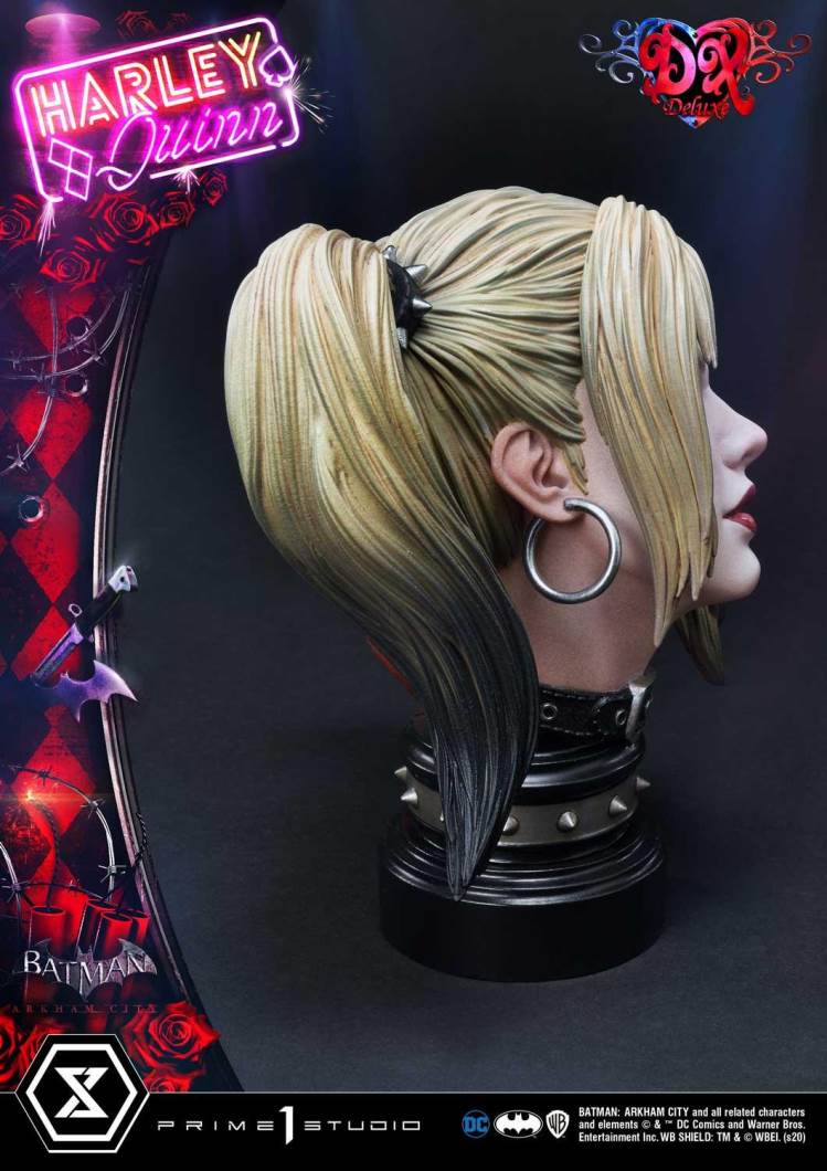 Batman: Arkham City Harley Quinn Deluxe Version