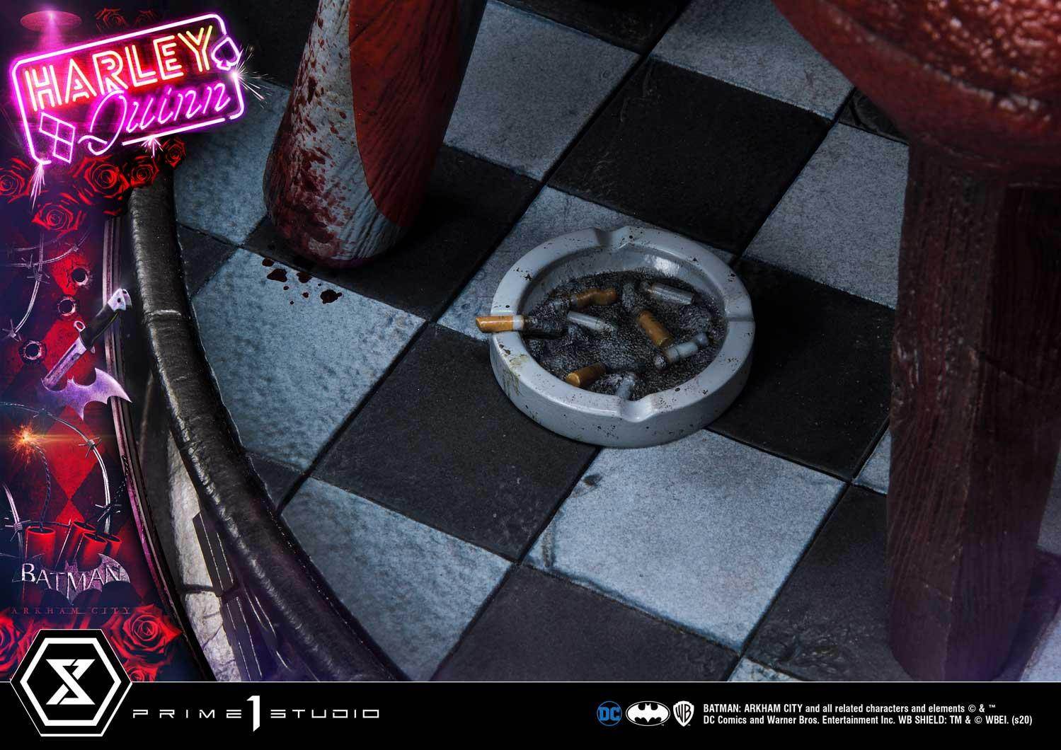 Batman: Arkham City Harley Quinn Deluxe Version