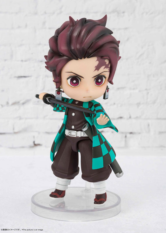 Figuarts mini Tanjiro Kamado, Nezuko Kamado, Zenitsu Agatsuma 3Figure Set (Demon Slayer: Kimetsu no Yaiba)