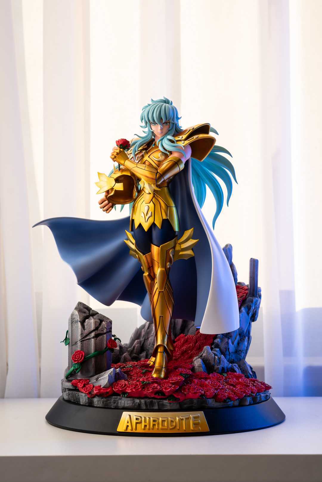 Pieces Aphrodite (Deluxe)