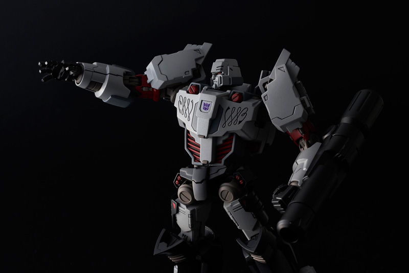 Furai Model 14 - Megatron (IDW Decepticon Ver.)