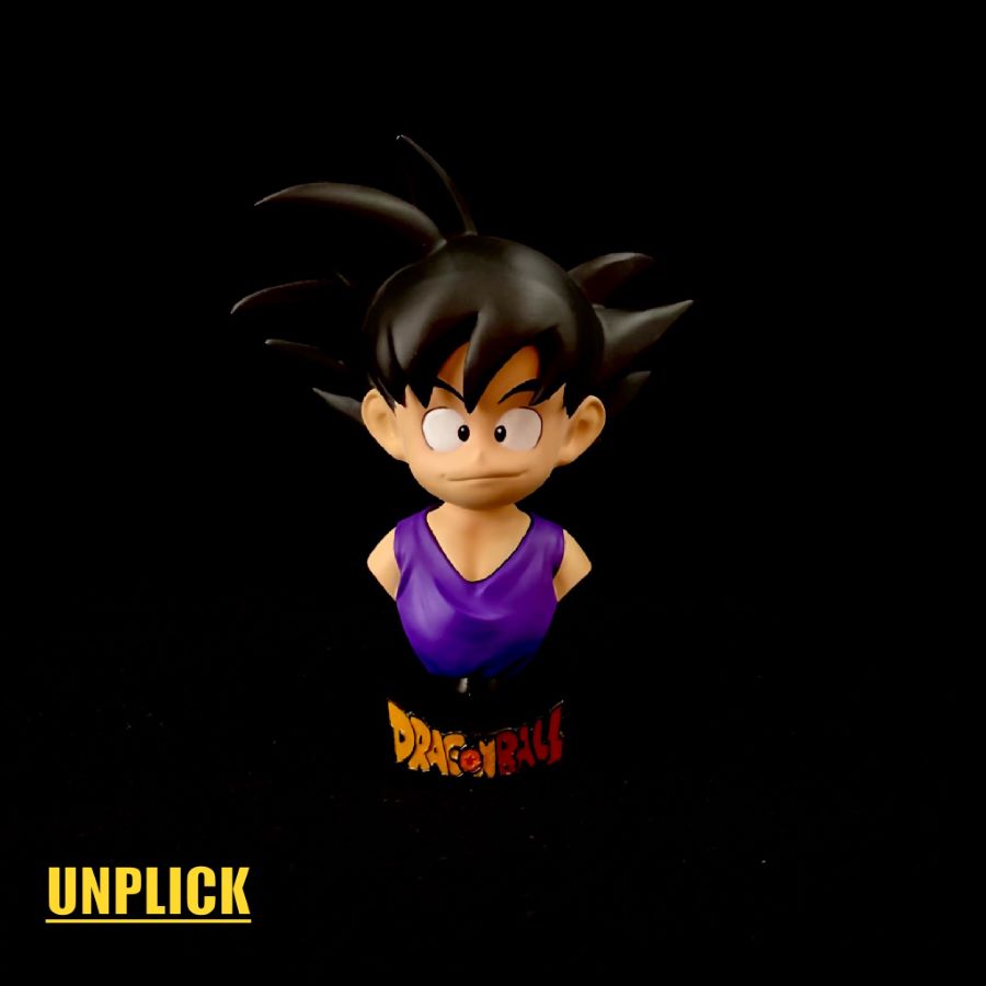 Goku & Bulma Bust