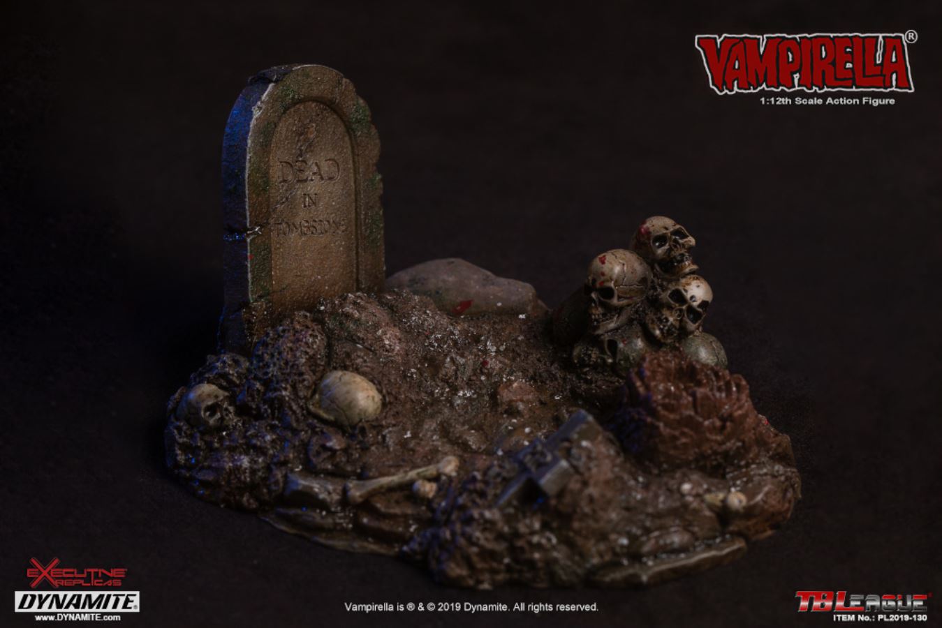 Vampirella 1/12 Scale Action Figure