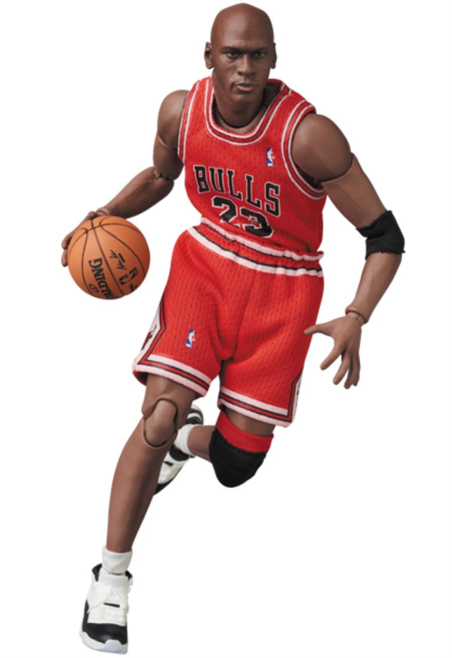 MAFEX × Michael Jordan