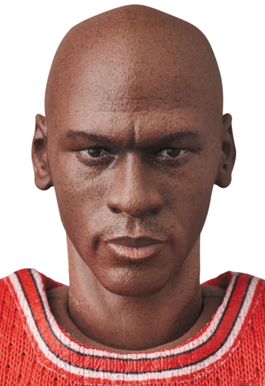 MAFEX × Michael Jordan