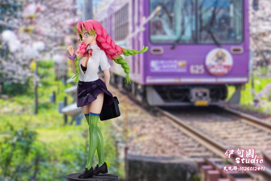 Mitsuri Kanroji – Demon Slayer