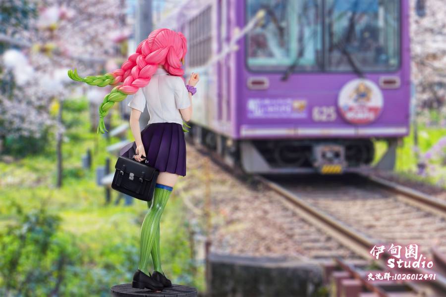 Mitsuri Kanroji – Demon Slayer