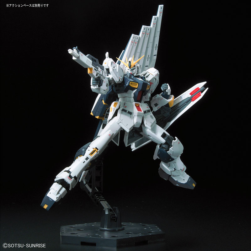 RG 1/144 Nu Gundam Plastic Model Mobile Suit Gundam: Char's Counterattack