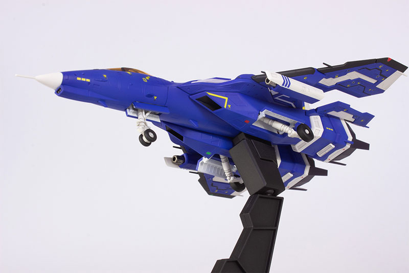 Raiden V Director's Cut FT-00004A Azuma [2P COLOR VER.] 1/100