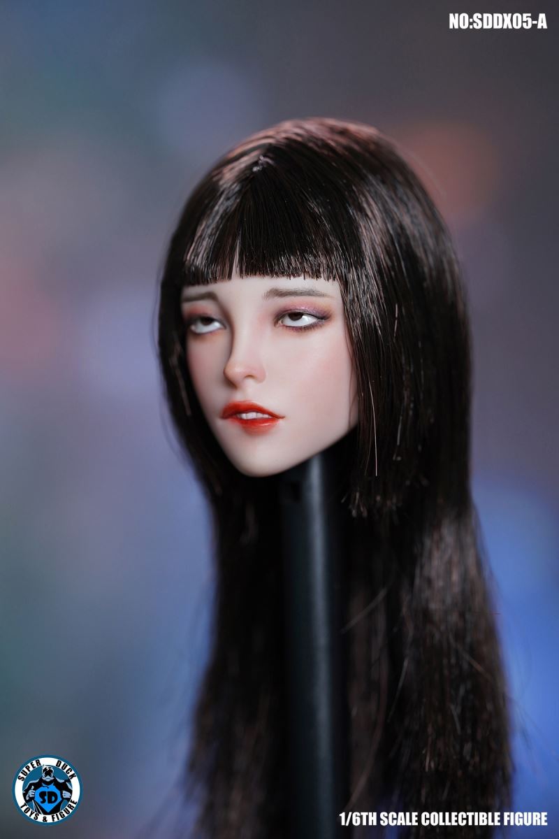 Eye-moving Female Head Sculpture 1/6