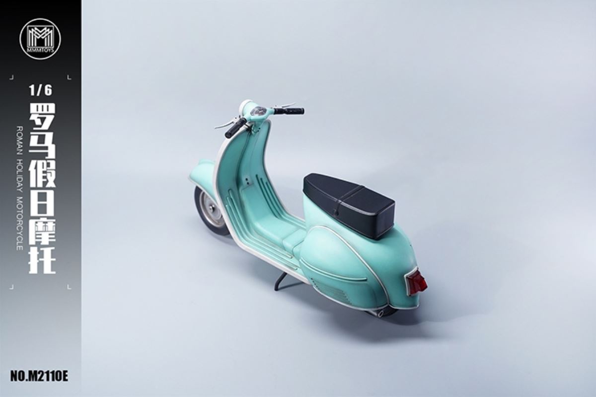 Vespa Roman Holiday Motorcycle 1/6