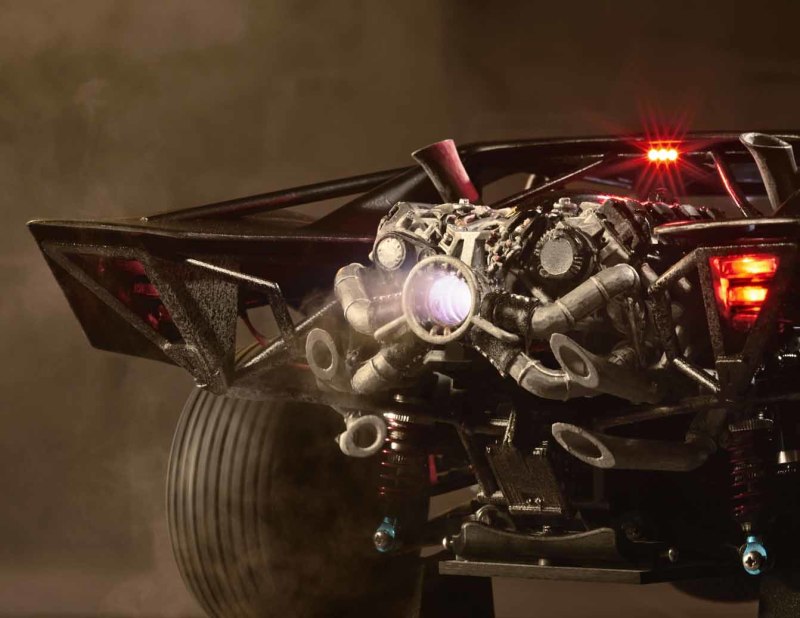 Mattel Creations The BATMAN™ The Ultimate Batmobile 1/10
