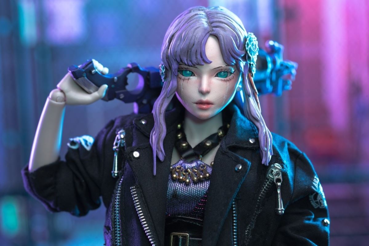 AF-LCG C Lost City Girl Trafficker 1/6