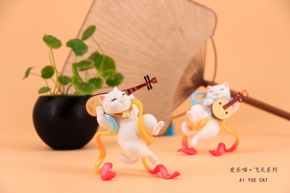 Philharmonic Meow-Flying Strings Series