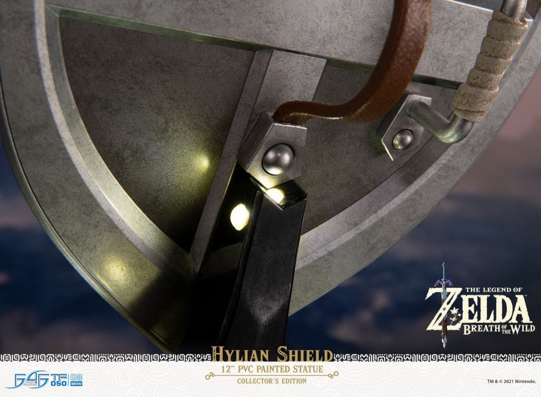 THE LEGEND OF ZELDA: BREATH OF THE WILD-HYLIAN SHIELD (COLLECTOR'S EDITION)