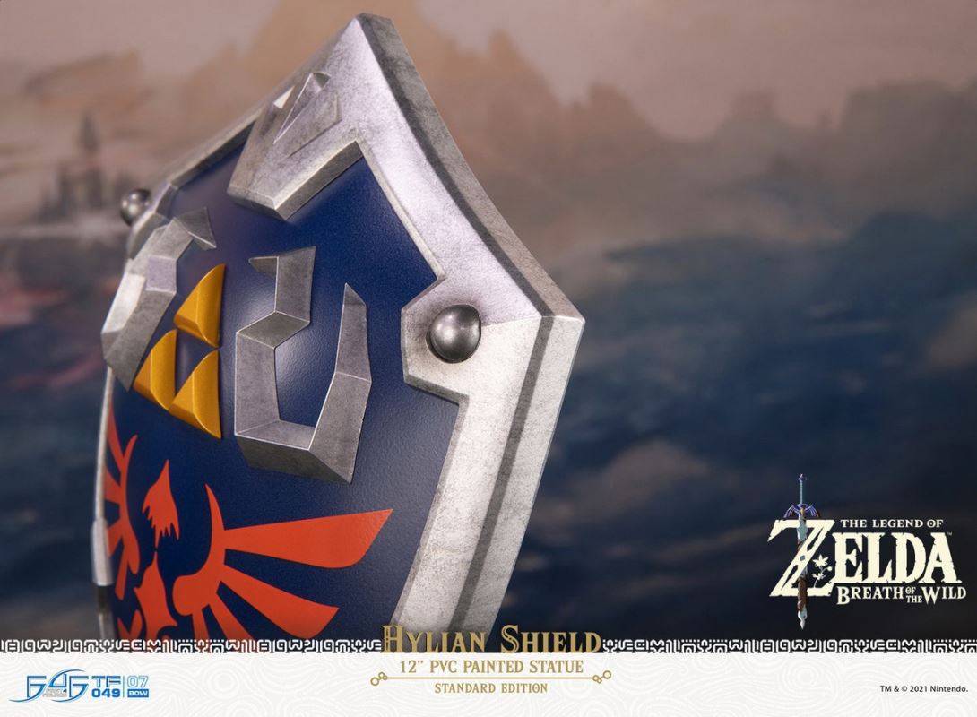 THE LEGEND OF ZELDA: BREATH OF THE WILD - Hylian SHIELD (STANDARD EDITION)