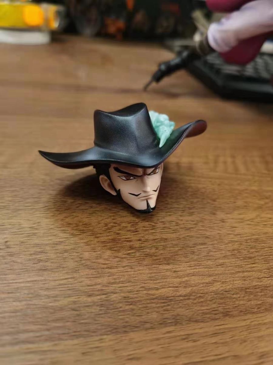One Piece Dracule Mihawk 1/6