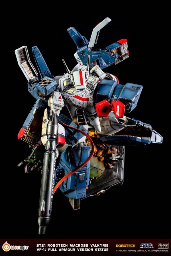 ST21 Robotech Macross Valkyrie VF-1J Full Armour Version Statue
