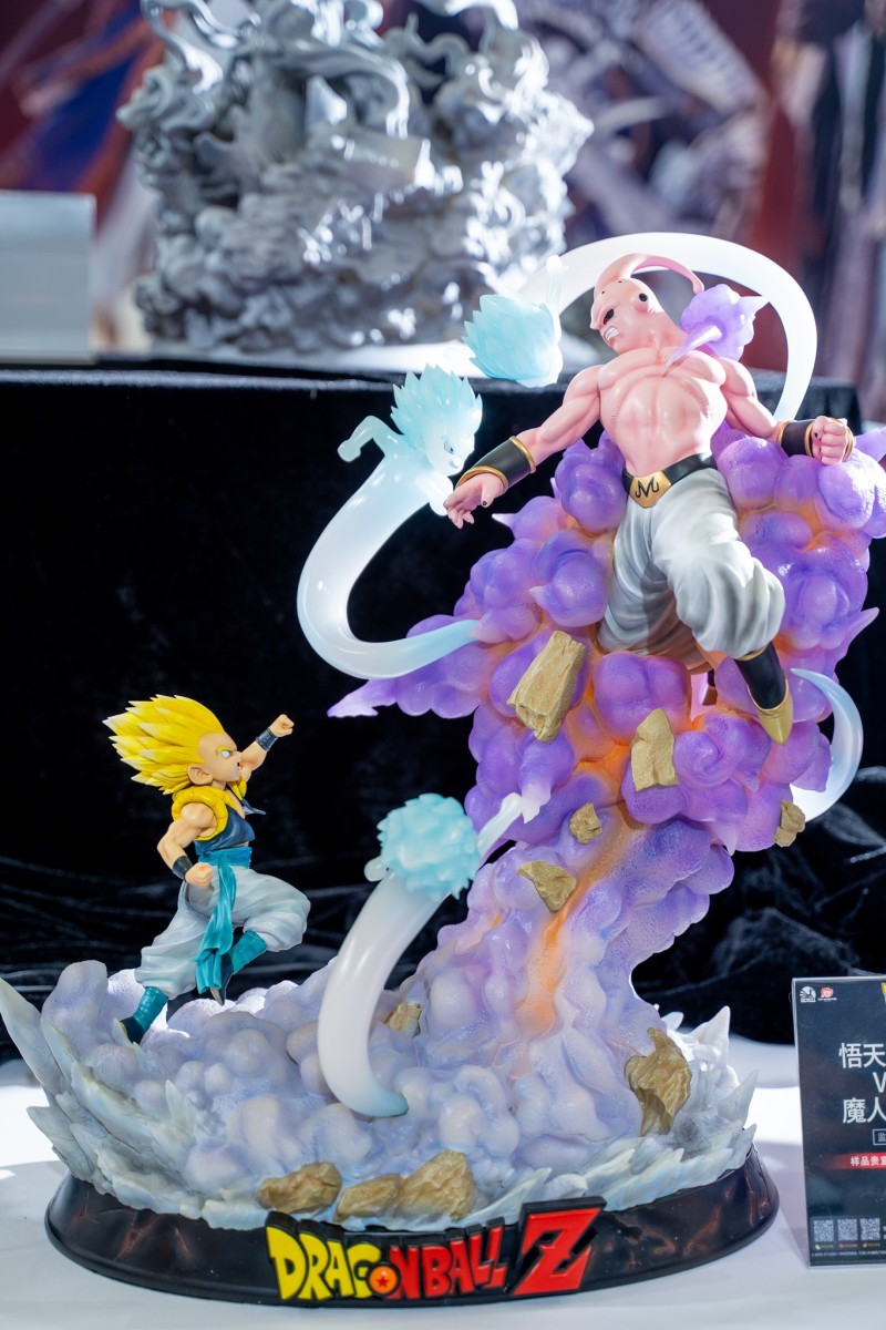 Gotenks vs Majin Buu - Dragon Ball Z 1/6