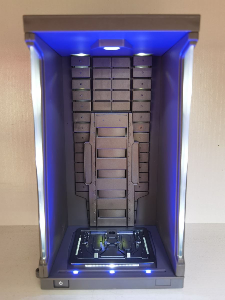 Iron Man Genaku Blue Light Edition