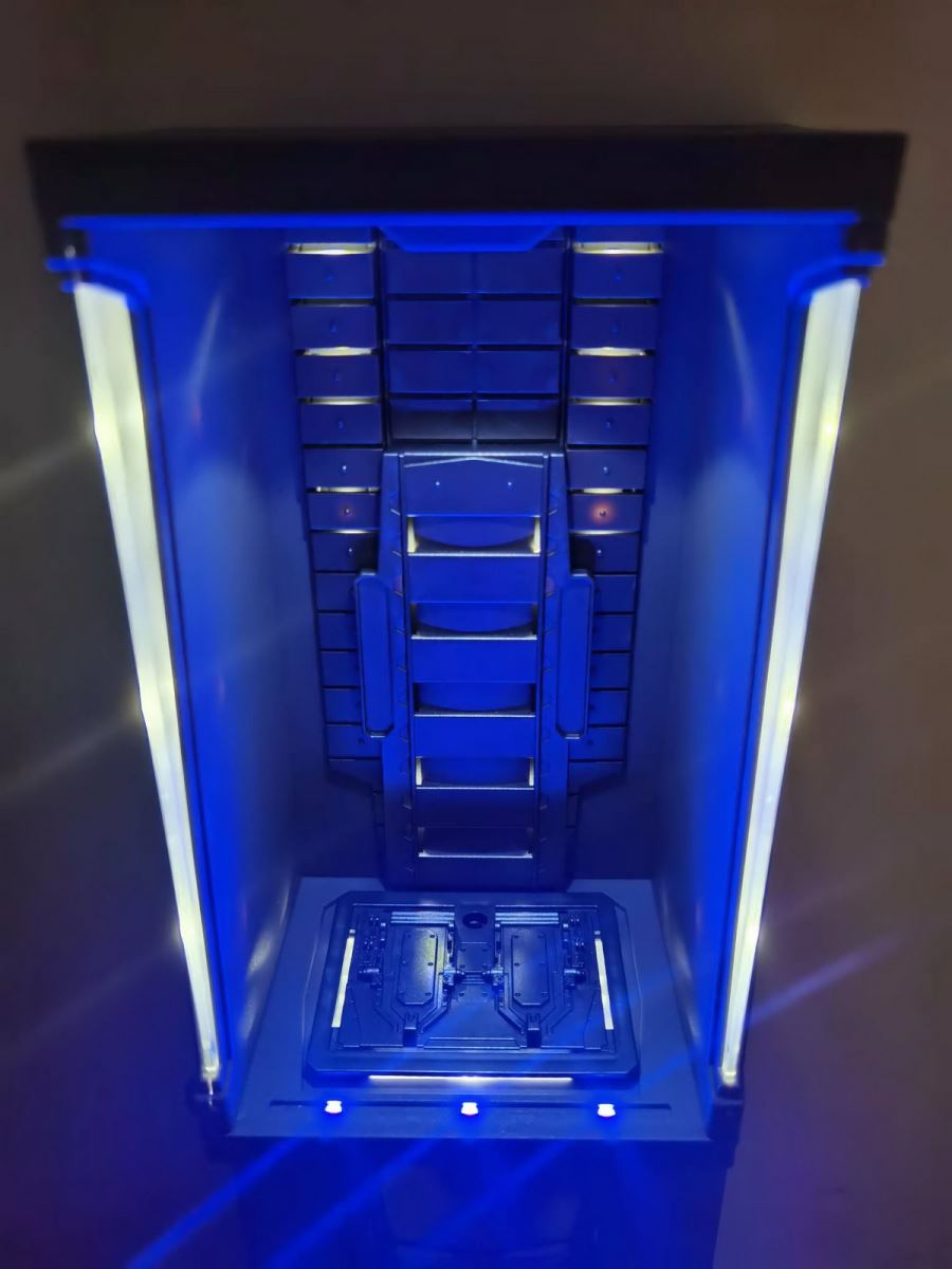 Iron Man Genaku Blue Light Edition