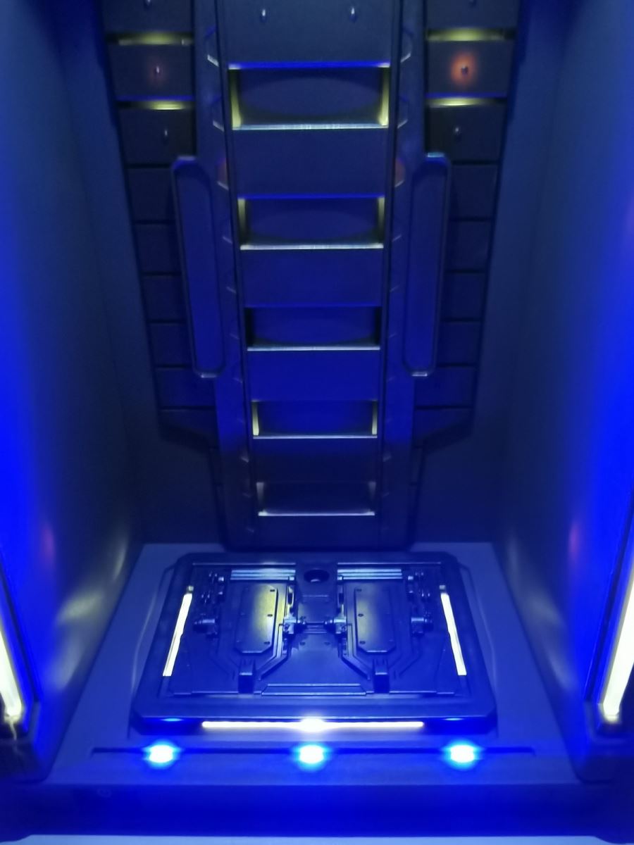 Iron Man Genaku Blue Light Edition