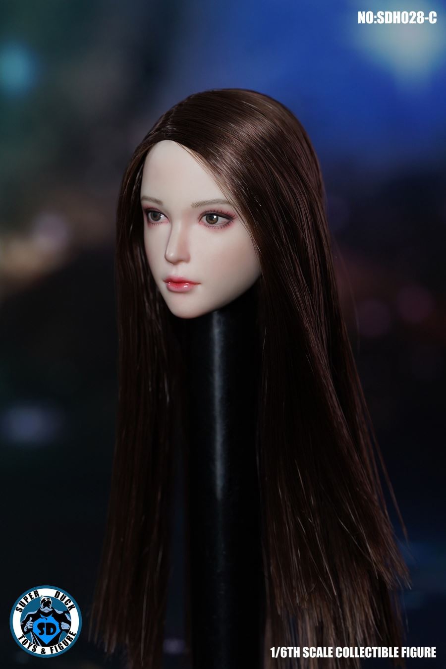 Emoticon Female Head Sculpture
