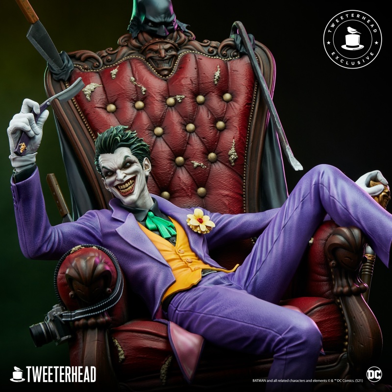 The Joker 1/6 Scale Deluxe Maquette