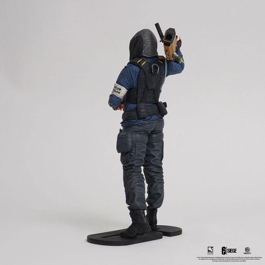 Tom Clancy's Rainbow Six Siege - Japanese special rapid assault force Hibana Yumiko Imagawa