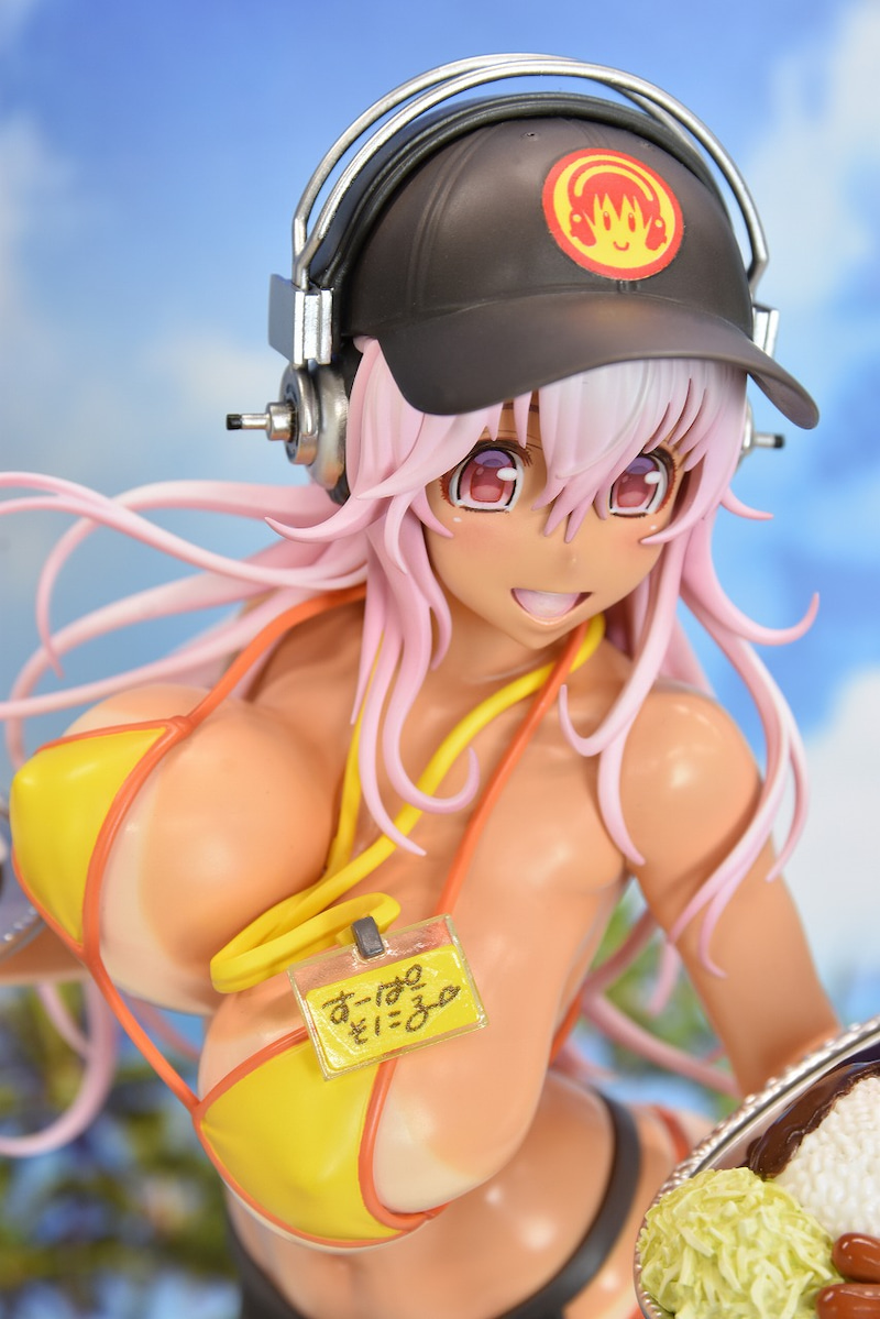 Super Sonico 1/7 Scale Figure -Bikini Curry Shop Ver