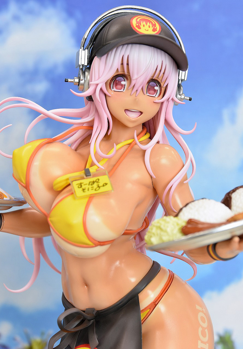 Super Sonico 1/7 Scale Figure -Bikini Curry Shop Ver