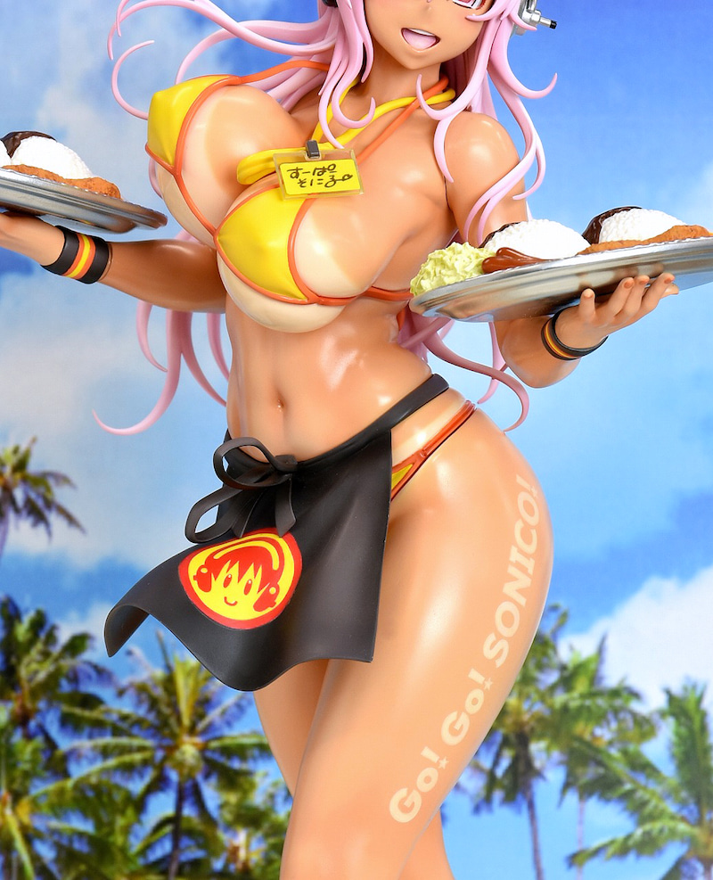 Super Sonico 1/7 Scale Figure -Bikini Curry Shop Ver