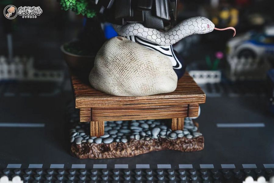 Iguro Obanai – Demon Slayer