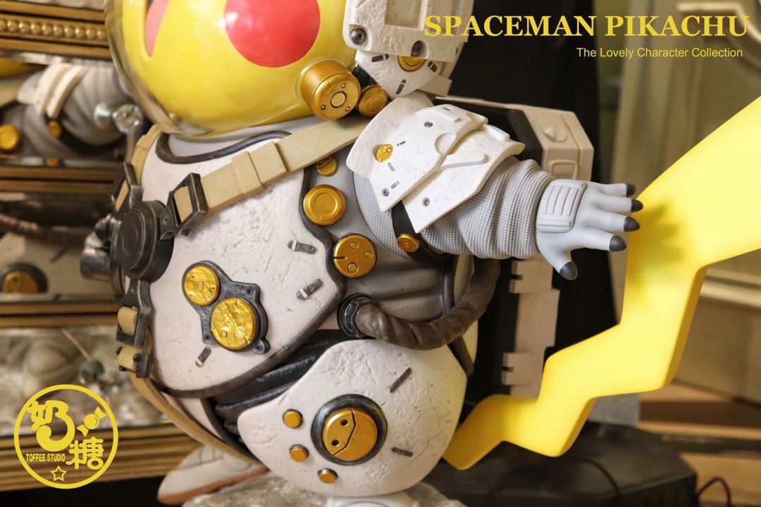 Astronaut Pikachu – Pokemon