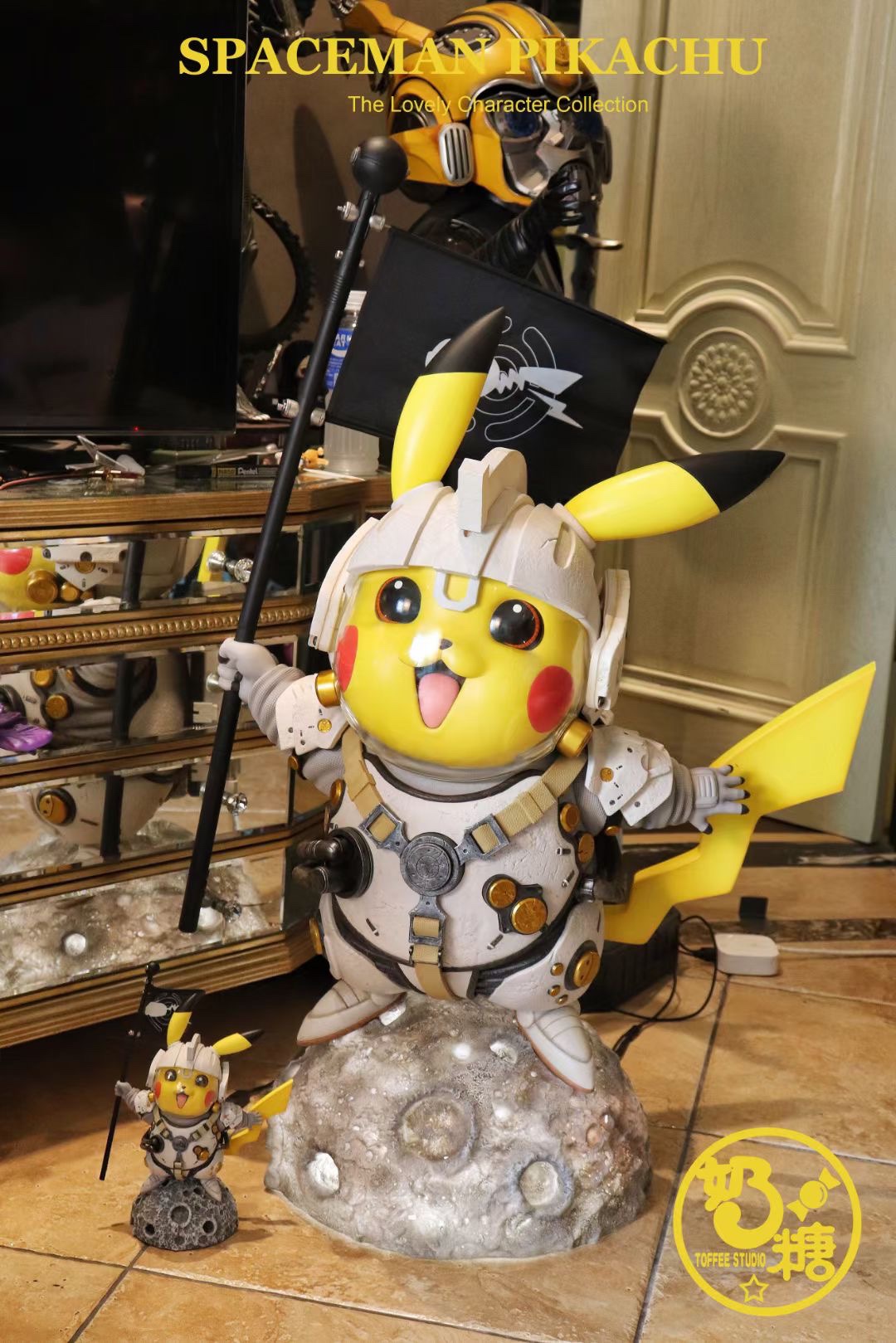 Astronaut Pikachu – Pokemon