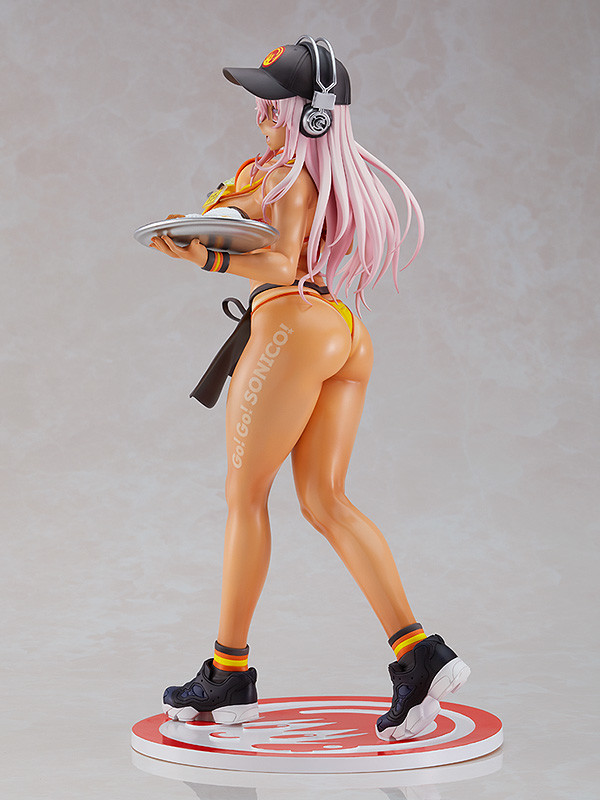Super Sonico 1/7 Scale Figure -Bikini Curry Shop Ver