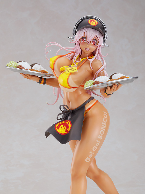 Super Sonico 1/7 Scale Figure -Bikini Curry Shop Ver