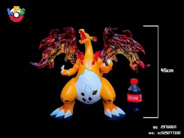 Giant Fire-breathing Dragon - Pokemon